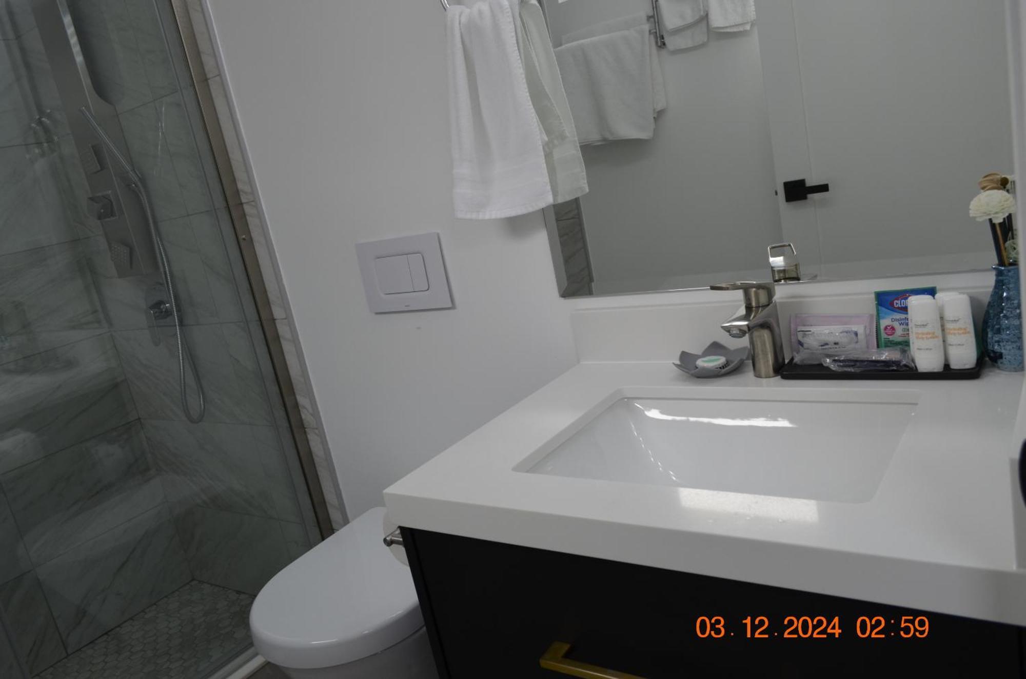 Dimond Abode Vacation Home #1 Oakland Dimond District Ruang foto
