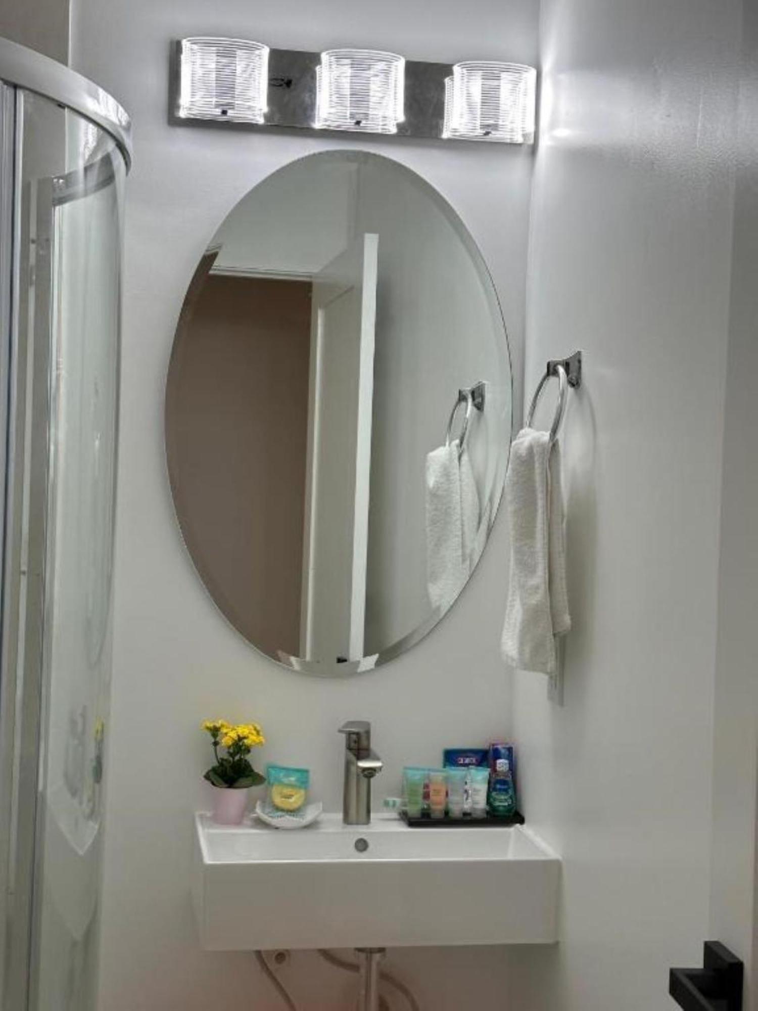 Dimond Abode Vacation Home #1 Oakland Dimond District Bagian luar foto